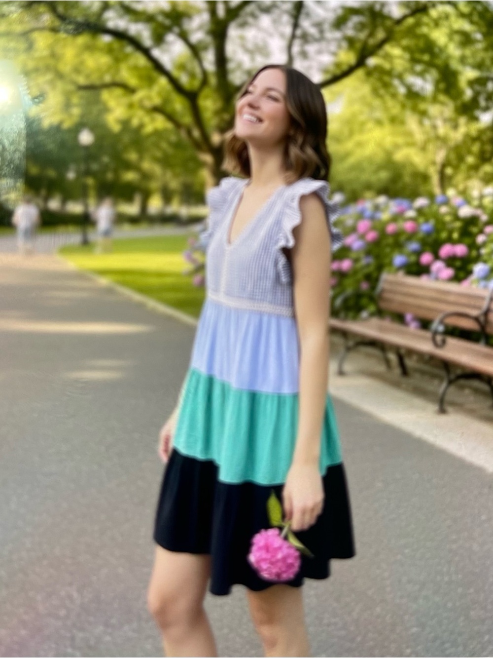 THML Colorblock Tiered V-Neck Mini Light blue in Navy Blue Teal & turquoise